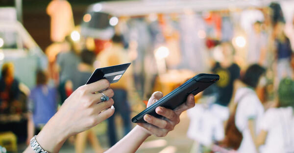 Mobile Commerce: lo shopping online si fa sempre più da smartphone